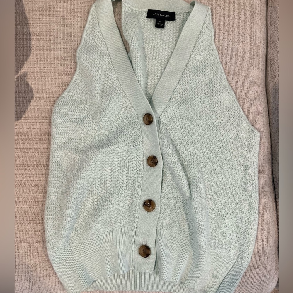 BRAND NEW NEVER WORN halter top